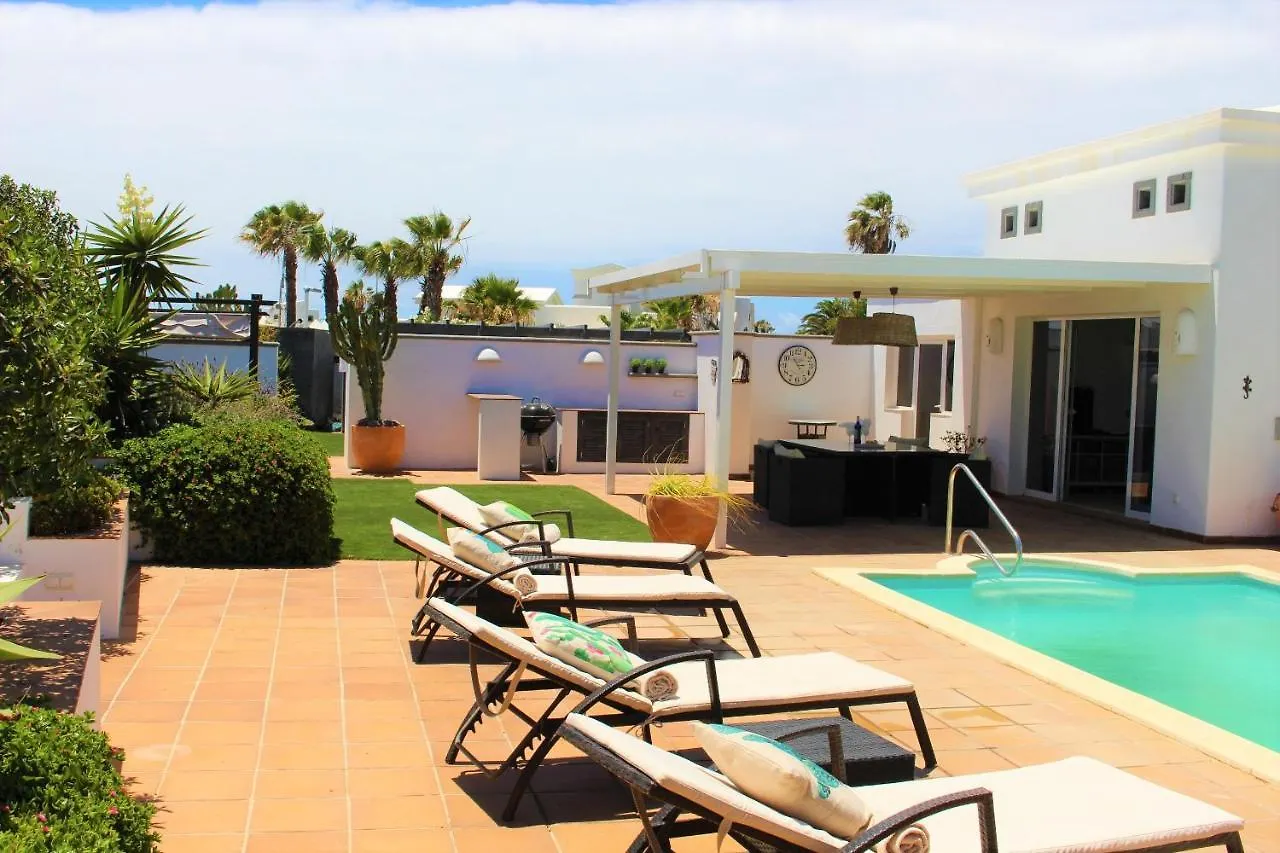 Villa Soraya Faro Park Playa Blanca